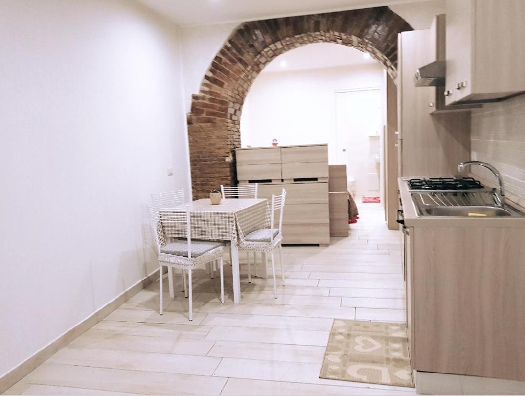 Janara - Santa Sofia Apartment เบเนเวนโต ภายนอก รูปภาพ